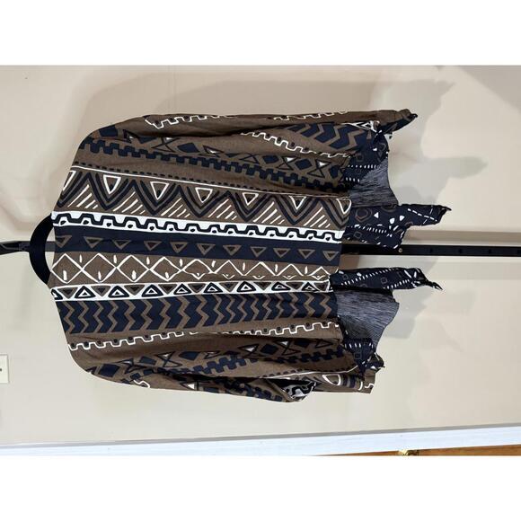 Medium Faith Women's Patterned Open Front Jacket - Picture 7 of 7